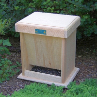Wildlife Feeders & Accessories